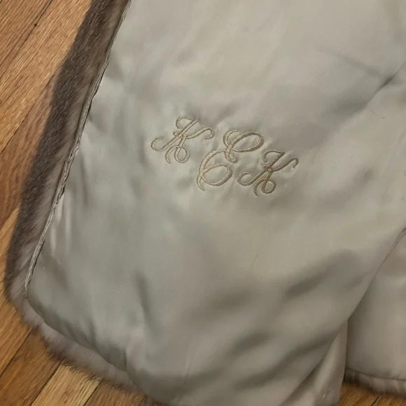 Mink and fox fur coat. - Picture 9 of 9